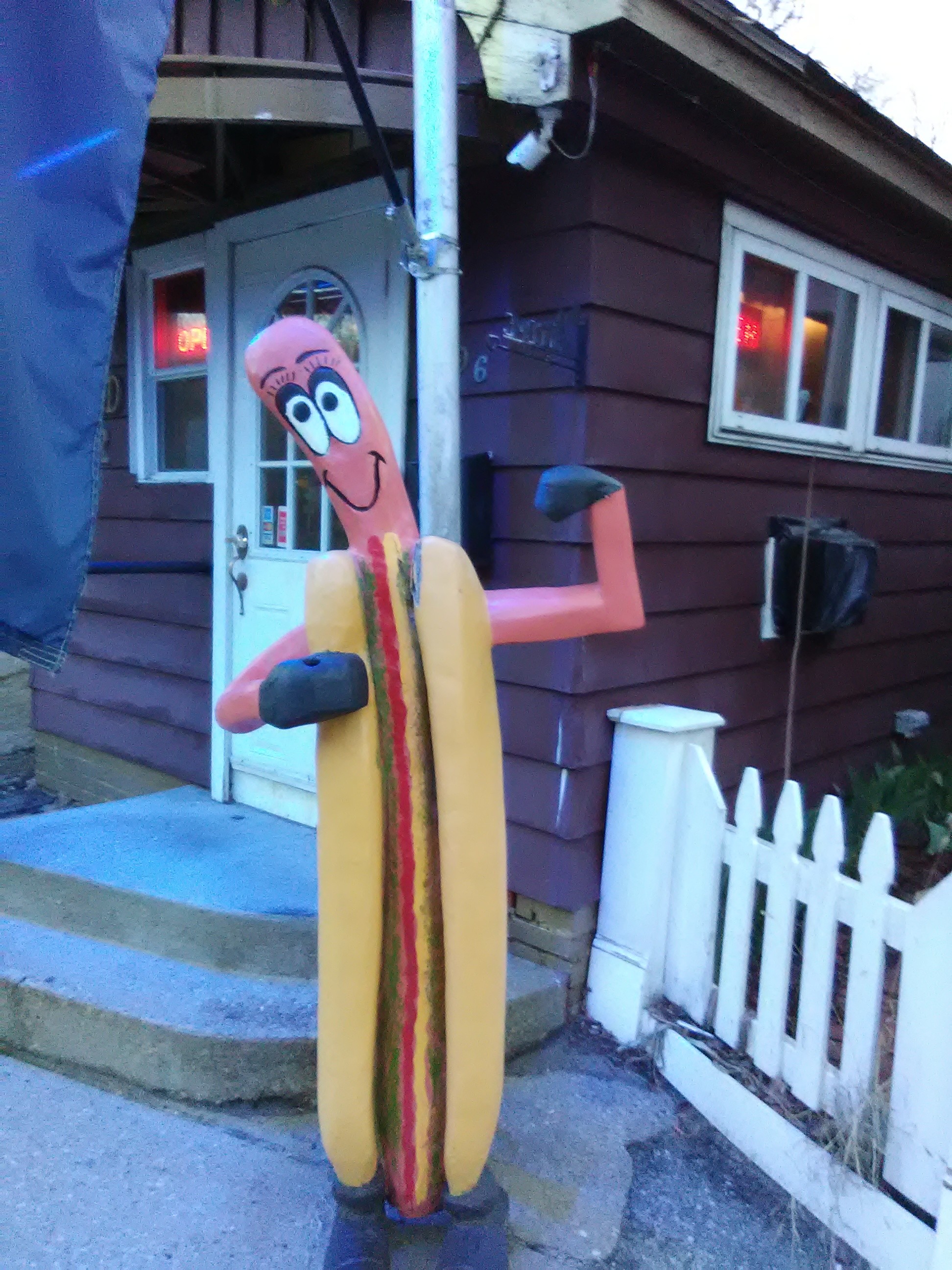 Winsted Diner - Hot dog man!