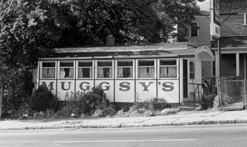 Finely Fran's @ 179A Chandler St., Worcester, Mass. - 1993 or 1994

([Worcester Historical Museum](http://www.worcesterhistory.org/ "Worcester Historical Museum"))