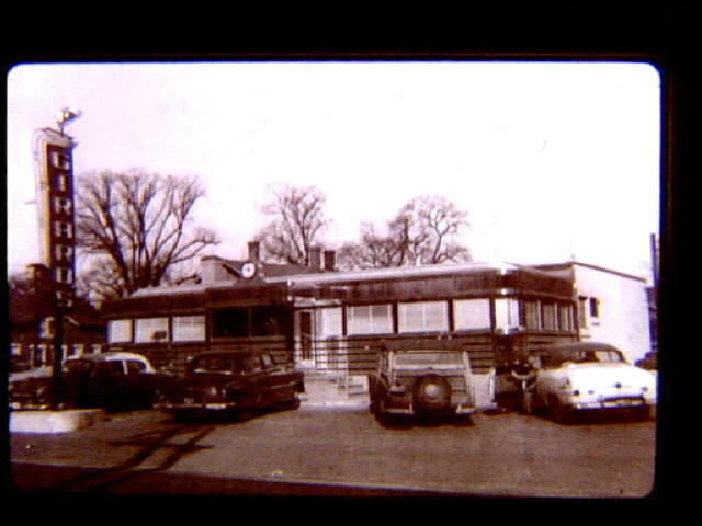 Girard's Diner (440 Clinton St., Woonsocket) - Postcard